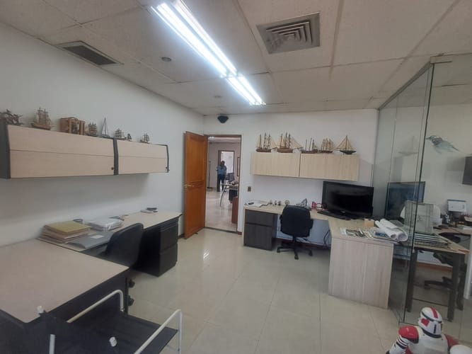 Oficina en arriendo en Alejandría, Medellín, 150 m² · foto 2 de 15