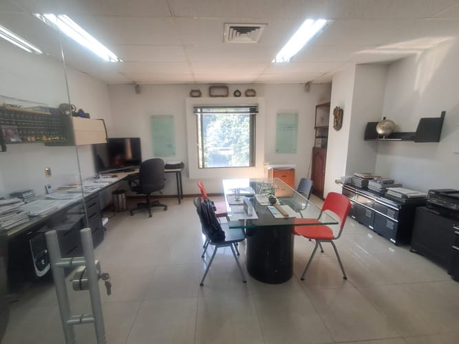 Oficina en arriendo en Alejandría, Medellín, 150 m² · foto 9 de 15