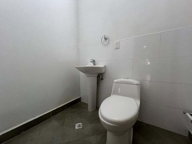Local en arriendo en El Dorado, Envigado, 180 m² · foto 11 de 15