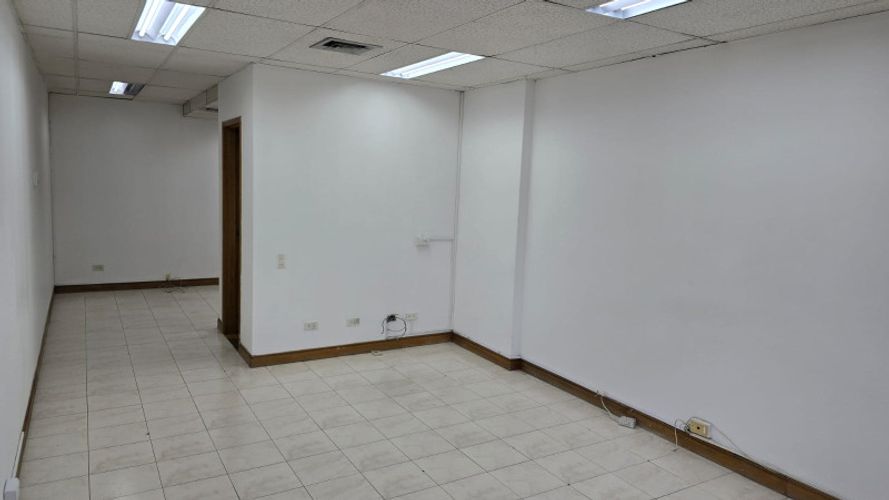 Oficina en arriendo en La Florida, Medellín, 35 m² · foto 2 de 11