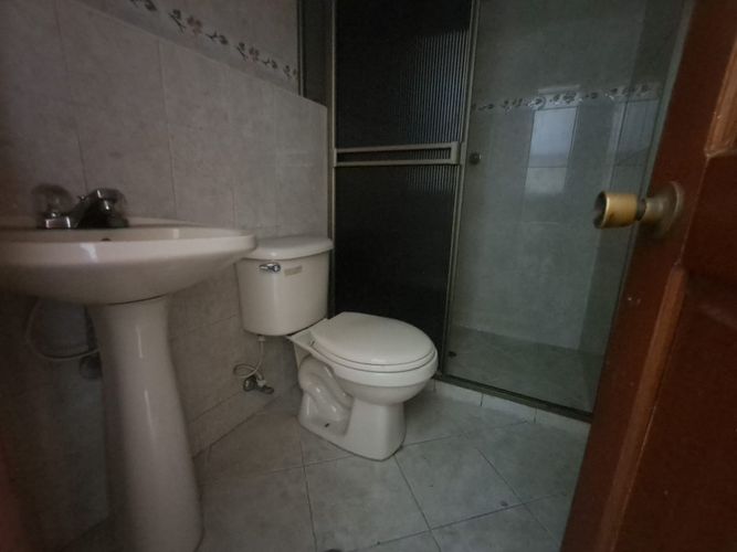 Local en arriendo en La Magnolia, Envigado, 45 m² · foto 5 de 11