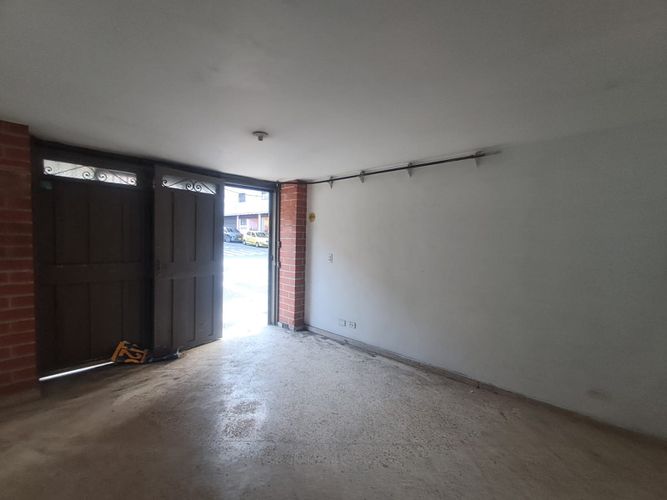 Local en arriendo en La Magnolia, Envigado, 45 m² · foto 7 de 11