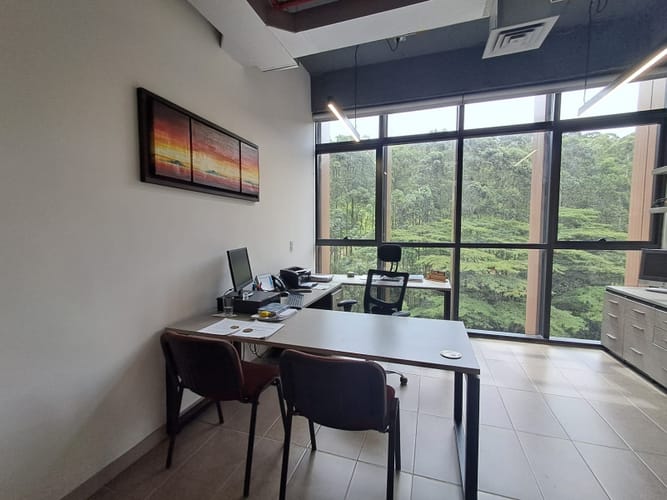 Oficina en arriendo en Vía Las Palmas, Medellín, 242 m² · foto 10 de 13