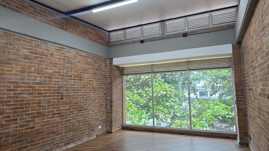 Local en arriendo en El Poblado, Medellín, 60 m² · foto 7 de 13
