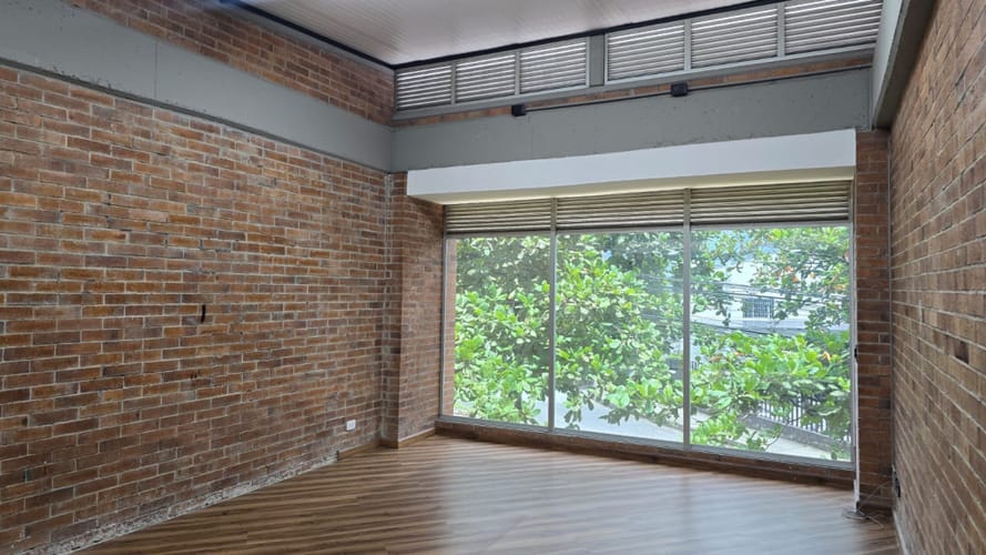 Local en arriendo en El Poblado, Medellín, 60 m² · foto 10 de 13