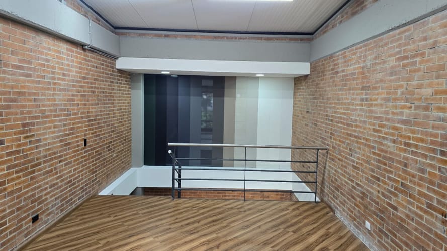 Local en arriendo en El Poblado, Medellín, 60 m² · foto 11 de 13