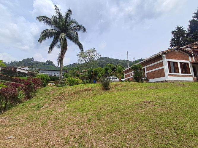 Casa de 4 alcobas en venta en La Mina, Envigado · foto 14 de 24