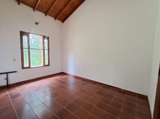 Casa de 4 alcobas en venta en La Mina, Envigado · foto 18 de 24