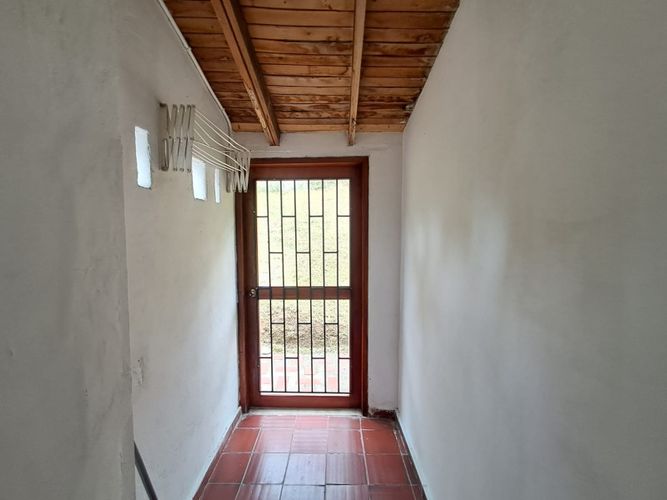 Casa de 4 alcobas en venta en La Mina, Envigado · foto 20 de 24