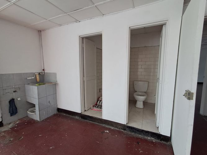 Bodega en arriendo en Colombia, Medellín, 165 m² · foto 5 de 9