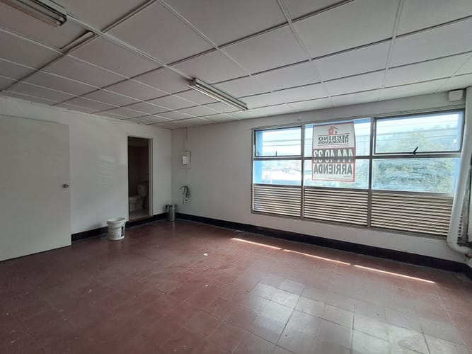 Bodega en arriendo en Colombia, Medellín, 165 m² · foto 6 de 9