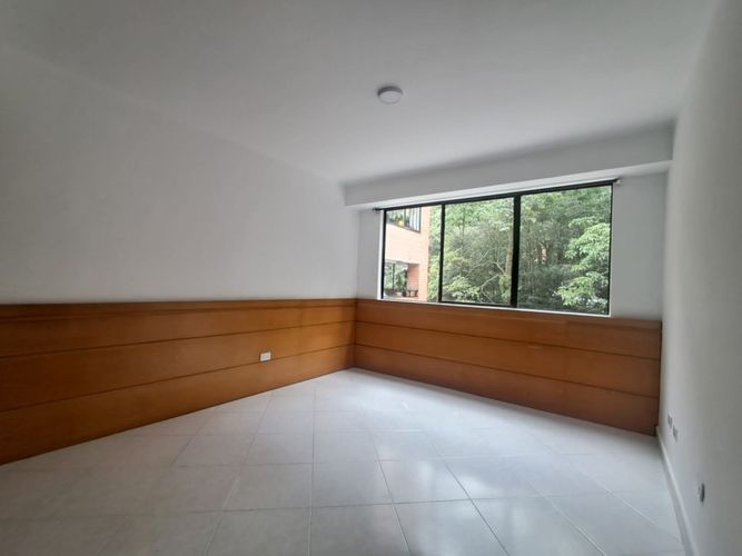 Apartamento en venta en El Poblado, Medellín · foto 5 de 24