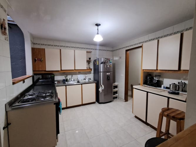 Apartamento de 4 alcobas en venta en Conquistadores, Medellín, 136 m² · foto 9 de 22
