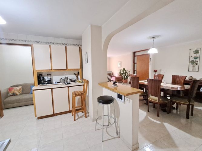 Apartamento de 4 alcobas en venta en Conquistadores, Medellín, 136 m² · foto 10 de 22