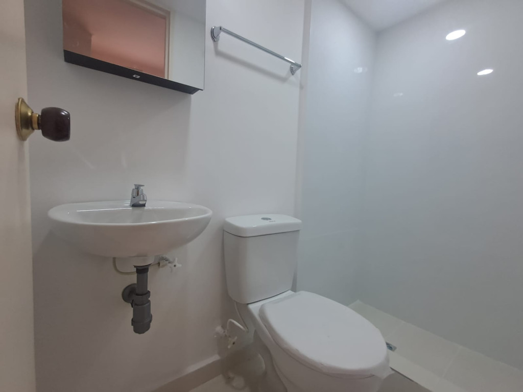 Apartamento en venta en El Poblado, Medellín · foto 12 de 24