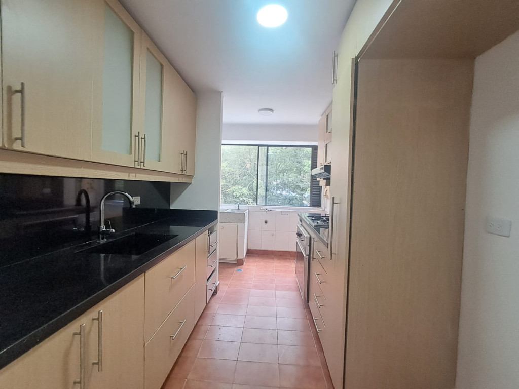 Apartamento en venta en El Poblado, Medellín · foto 16 de 24