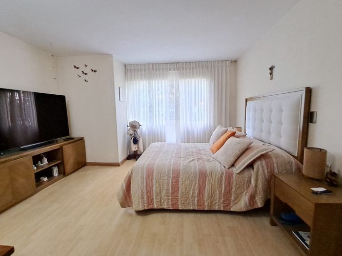 Apartamento de 4 alcobas en venta en Conquistadores, Medellín, 136 m² · foto 19 de 22