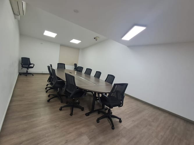 Oficina en arriendo en San Joaquín, Medellín, 1800 m² · foto 5 de 23