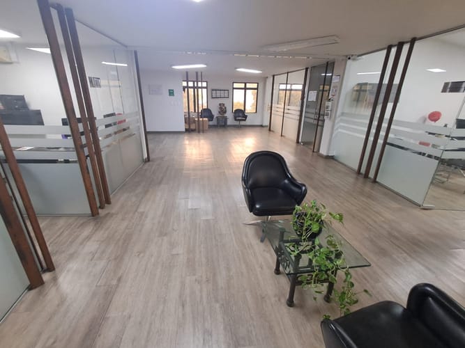 Oficina en arriendo en San Joaquín, Medellín, 1800 m² · foto 6 de 23