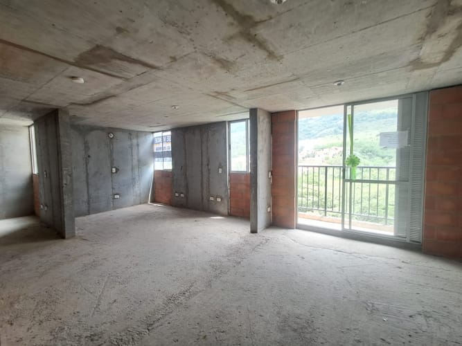 Apartamento de 1 alcoba en venta en La Navarra, Bello, 55 m² · foto 4 de 16