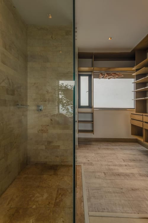 Apartamento de 1 alcoba en arriendo en San Lucas, Medellín, 76 m² · foto 9 de 12