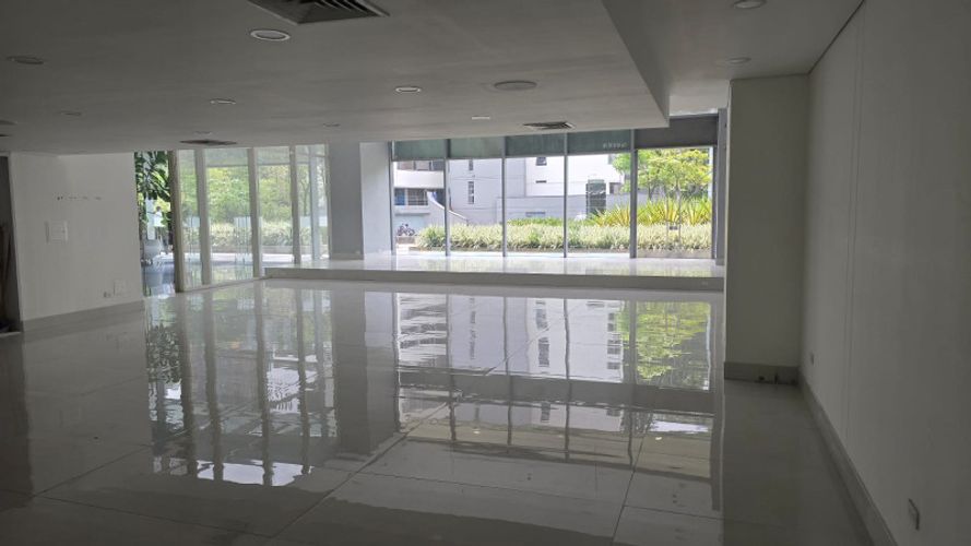 Local en arriendo en Villa Carlota, Medellín, 262 m² · foto 4 de 13