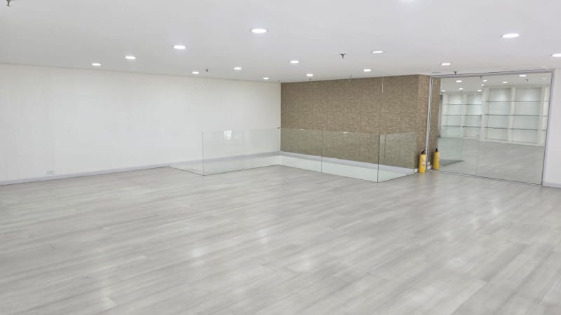 Local en arriendo en Villa Carlota, Medellín, 262 m² · foto 10 de 13