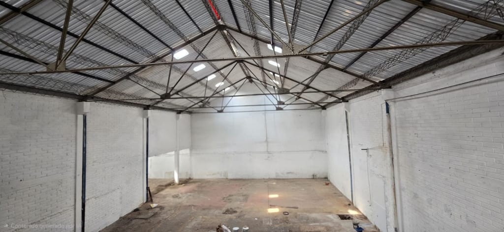 Bodega en arriendo en La Colina, Medellín, 517 m² · foto 4 de 14