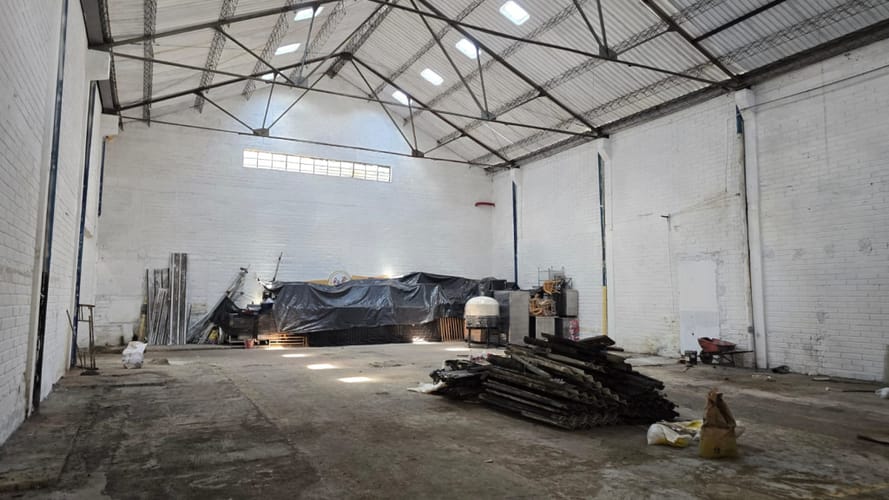 Bodega en arriendo en La Colina, Medellín, 517 m² · foto 6 de 14