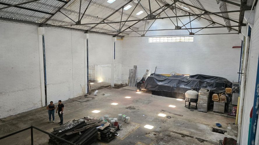 Bodega en arriendo en La Colina, Medellín, 517 m² · foto 12 de 14