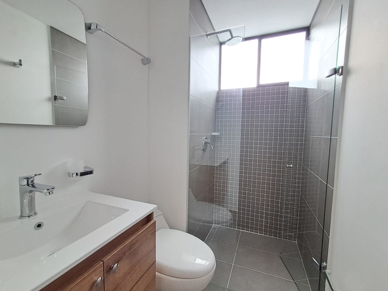 Apartamento en venta en Zona Industrial No. 1, Itagüí · foto 17 de 17