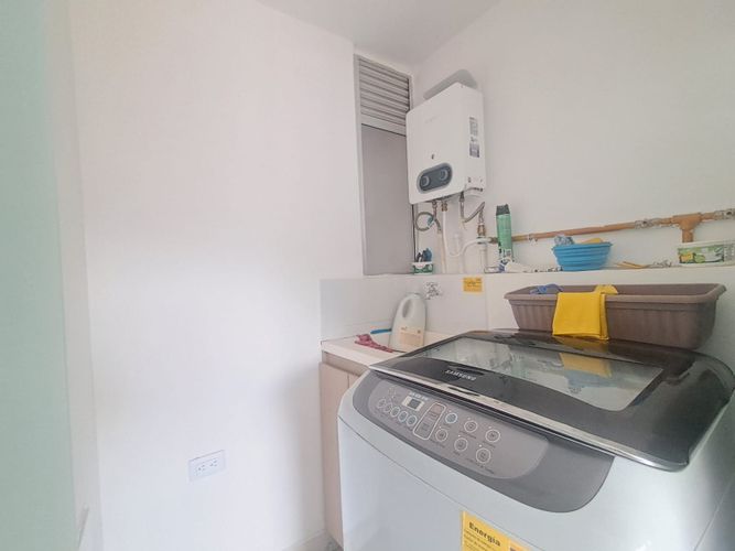 Apartamento de 3 alcobas en venta en San Gabriel, Bello, 69 m² · foto 4 de 24