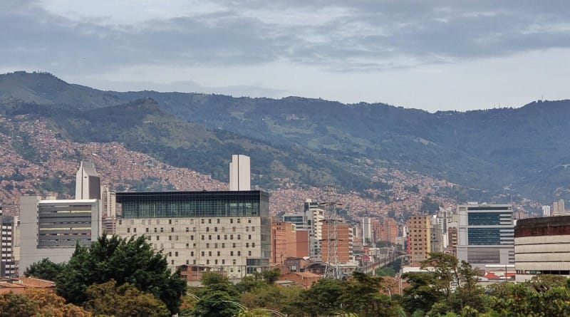Oficina en arriendo en Suramericana, Medellín, 75 m² · foto 10 de 10