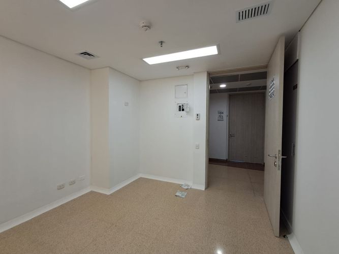 Consultorio en arriendo en Las Vegas, Envigado, 35 m² · foto 2 de 12
