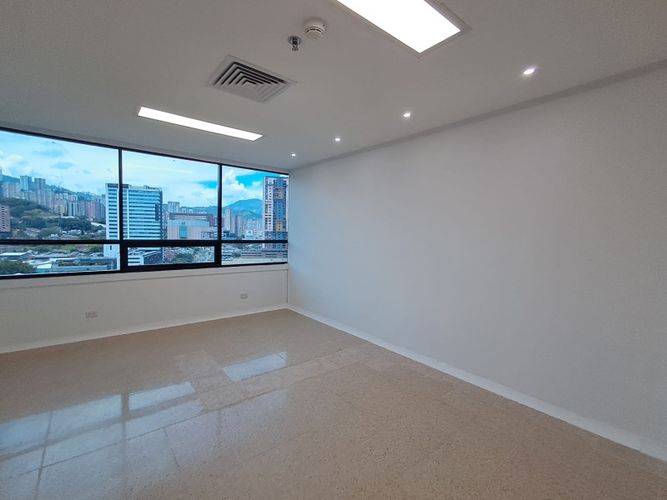 Consultorio en arriendo en Las Vegas, Envigado, 35 m² · foto 5 de 12