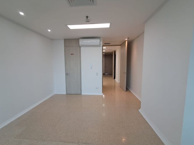 Consultorio en arriendo en Las Vegas, Envigado, 35 m² · foto 7 de 12