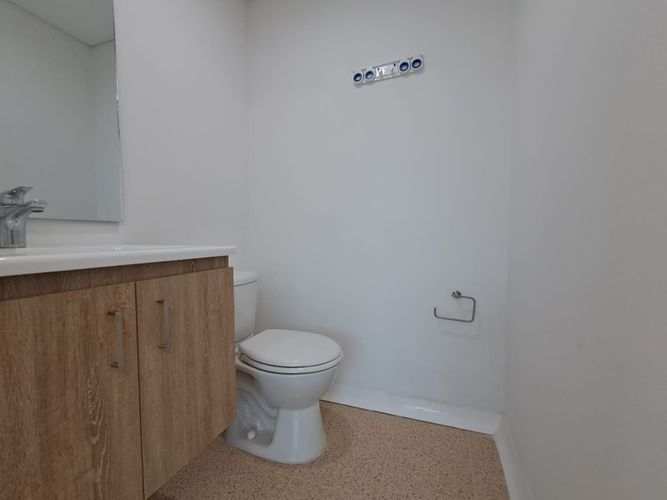 Consultorio en arriendo en Las Vegas, Envigado, 35 m² · foto 8 de 12