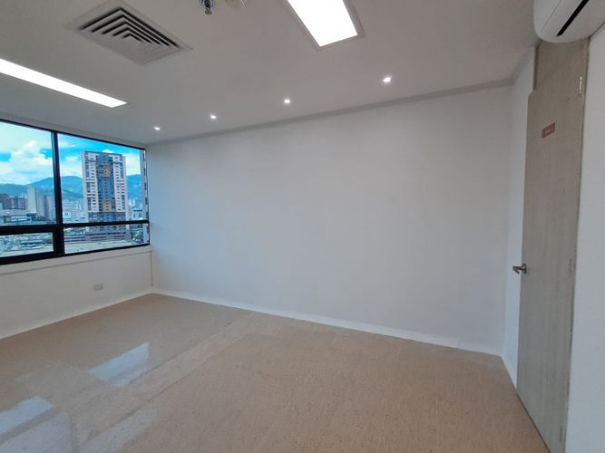 Consultorio en arriendo en Las Vegas, Envigado, 35 m² · foto 9 de 12