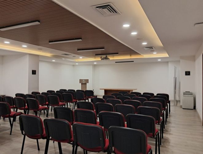 Oficina en arriendo en El Poblado, Medellín, 35 m² · foto 8 de 8