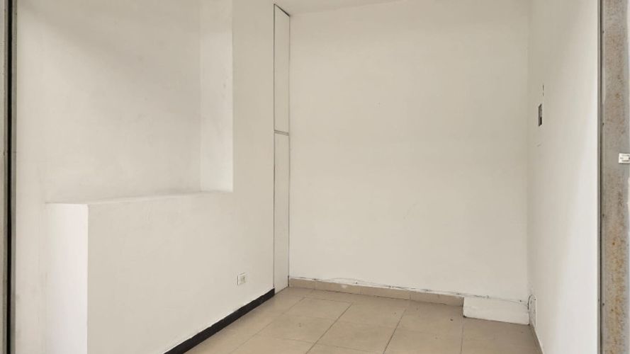 Local en arriendo en Calle Larga, Sabaneta, 10 m² · foto 3 de 11
