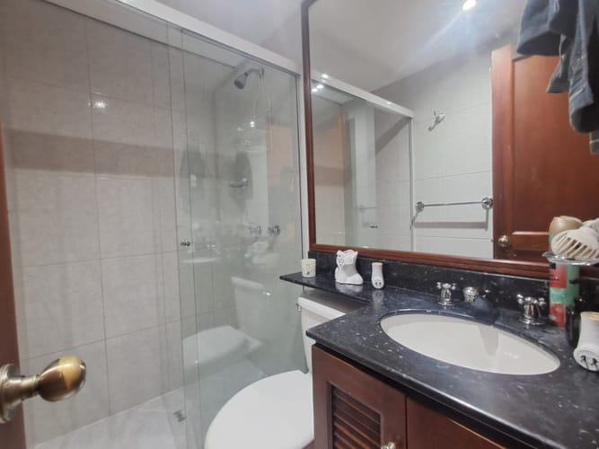 Apartamento de 4 alcobas en venta en Los Balsos, Medellín, 152 m² · foto 8 de 24
