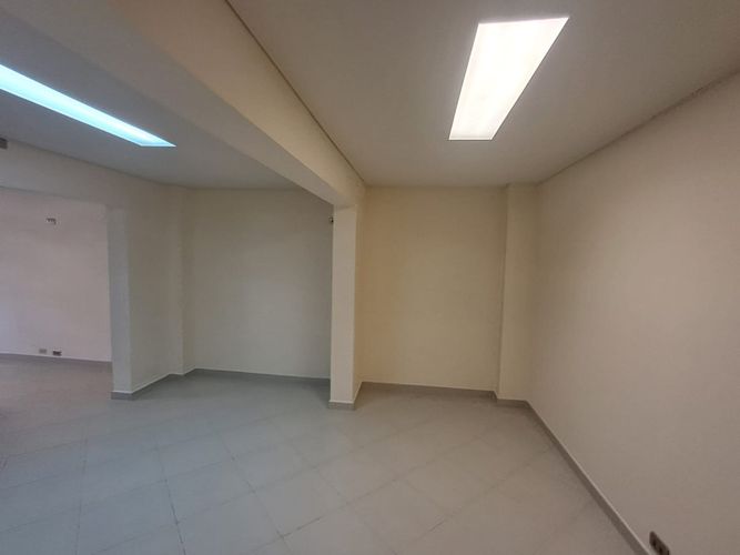 Local en arriendo en Ciudad Del Río, Medellín, 48 m² · foto 2 de 11