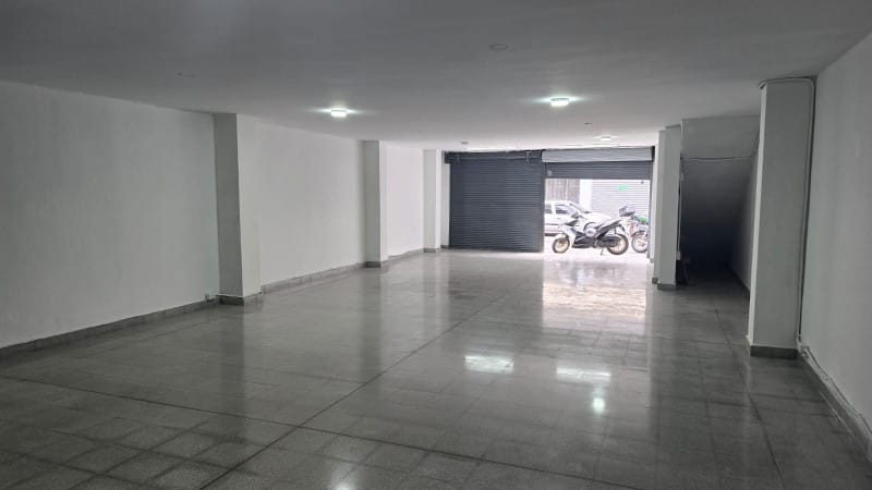 Bodega en arriendo en San Diego, Medellín, 150 m² · foto 8 de 9