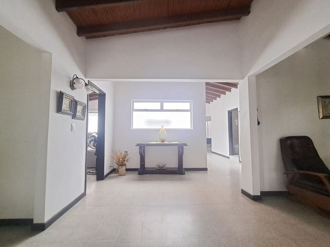 Casa de 4 alcobas en venta en La Castellana, Medellín, 208 m² · foto 8 de 24