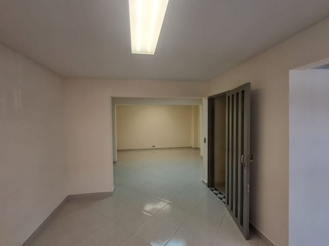 Local en arriendo en Ciudad Del Río, Medellín, 48 m² · foto 10 de 11
