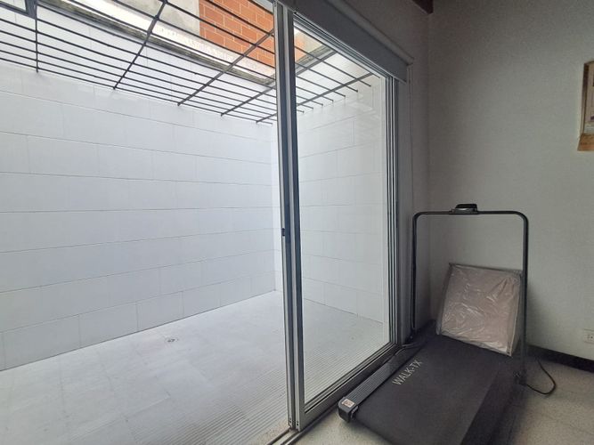 Casa de 4 alcobas en venta en La Castellana, Medellín, 208 m² · foto 23 de 24