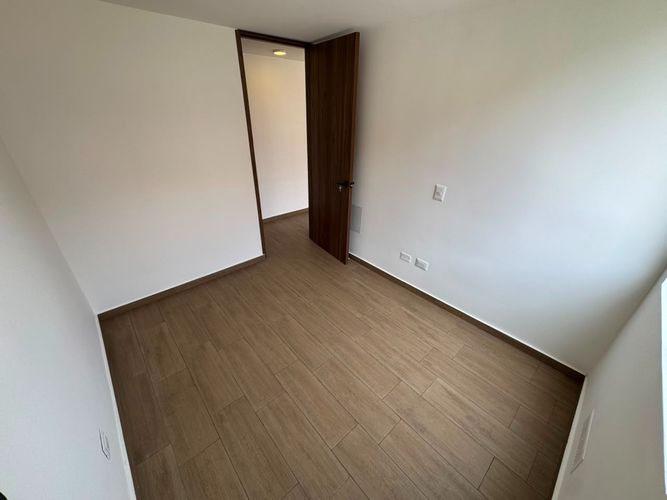 Apartamento de 2 alcobas en arriendo en Zona Centro, Madrid, 57 m² · foto 21 de 24