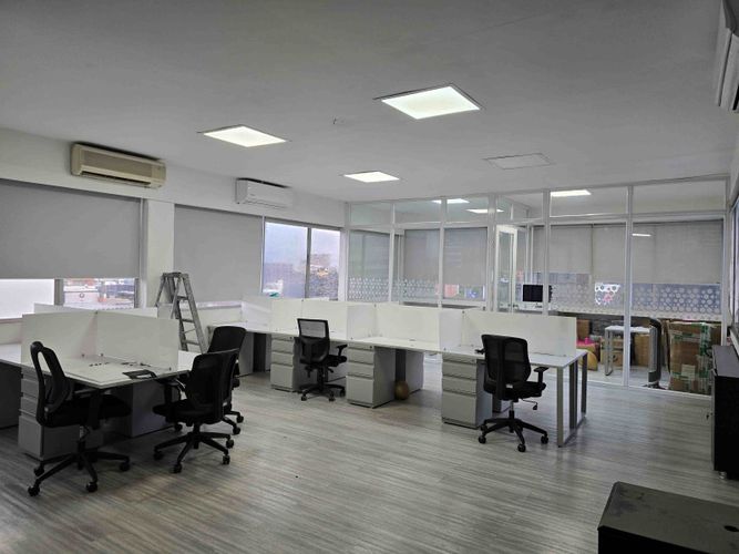 Oficina en arriendo en La Florida, Medellín, 100 m² · foto 2 de 4