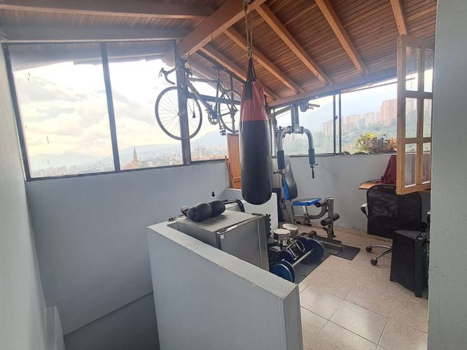 Apartamento en venta en El Dorado, Envigado · foto 22 de 23