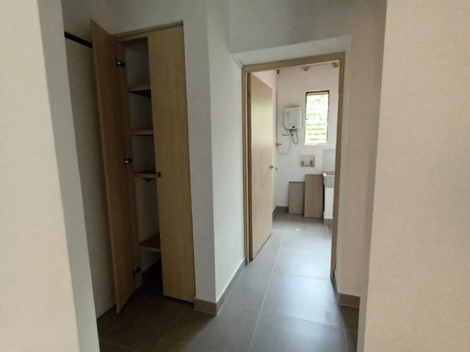 Apartamento de 4 alcobas en venta en Primavera, Envigado, 92 m² · foto 2 de 24